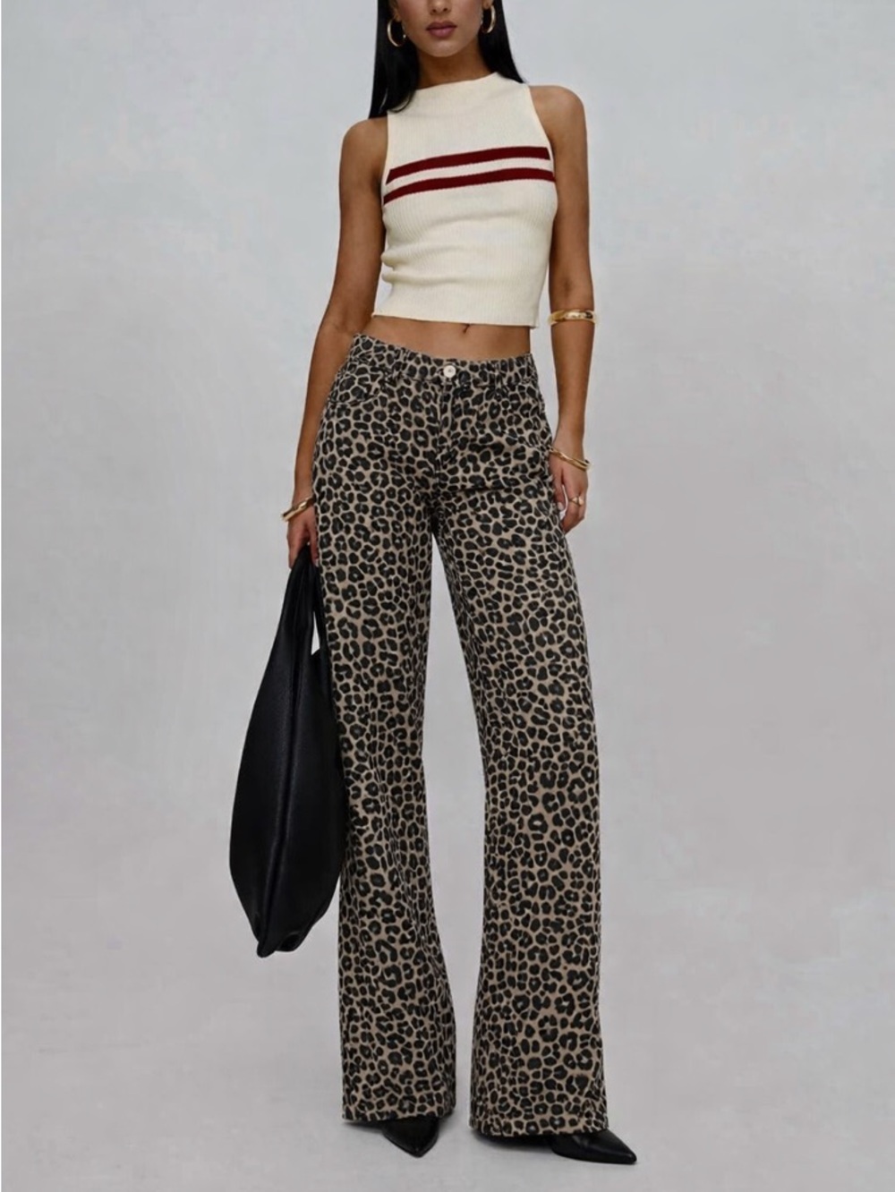 High-waisted, straight-leg leopard print Jeans XL NWOT